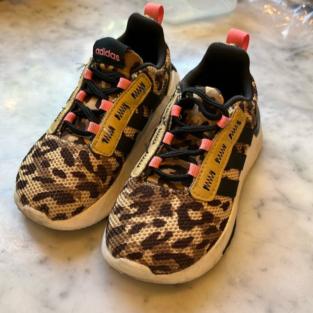 Laceless Adidas Toddler Sneakers - size 7k US